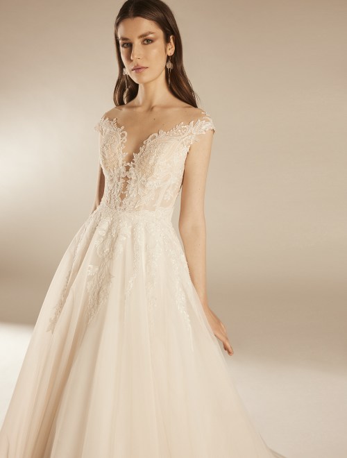 https://elisebride.ro/images/stories/virtuemart/product/BROOKLYN 1.jpg